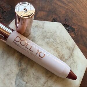 Doll 10 Lip Crayon - I Can!